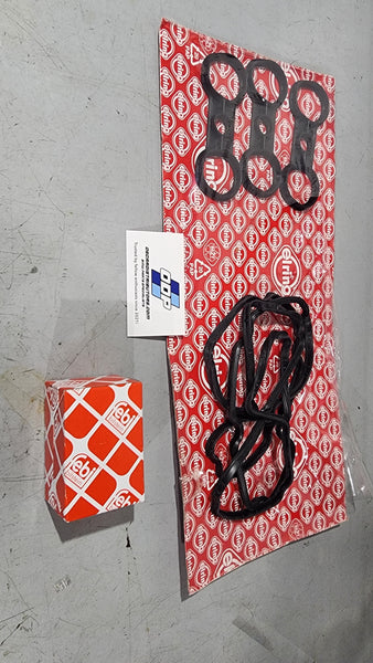 N52 rocker cover gasket - to suit OEM plastic covers WITH bolt set